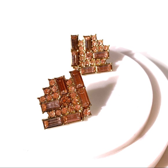 💎  💎 symbol New pink gold finish v shaped earrings - Picture 5 of 7